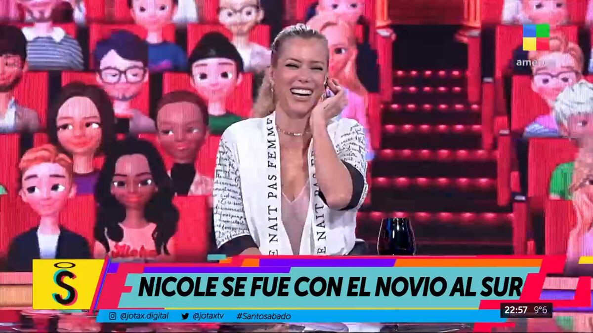 Nicole Neumann en Santo Sábado