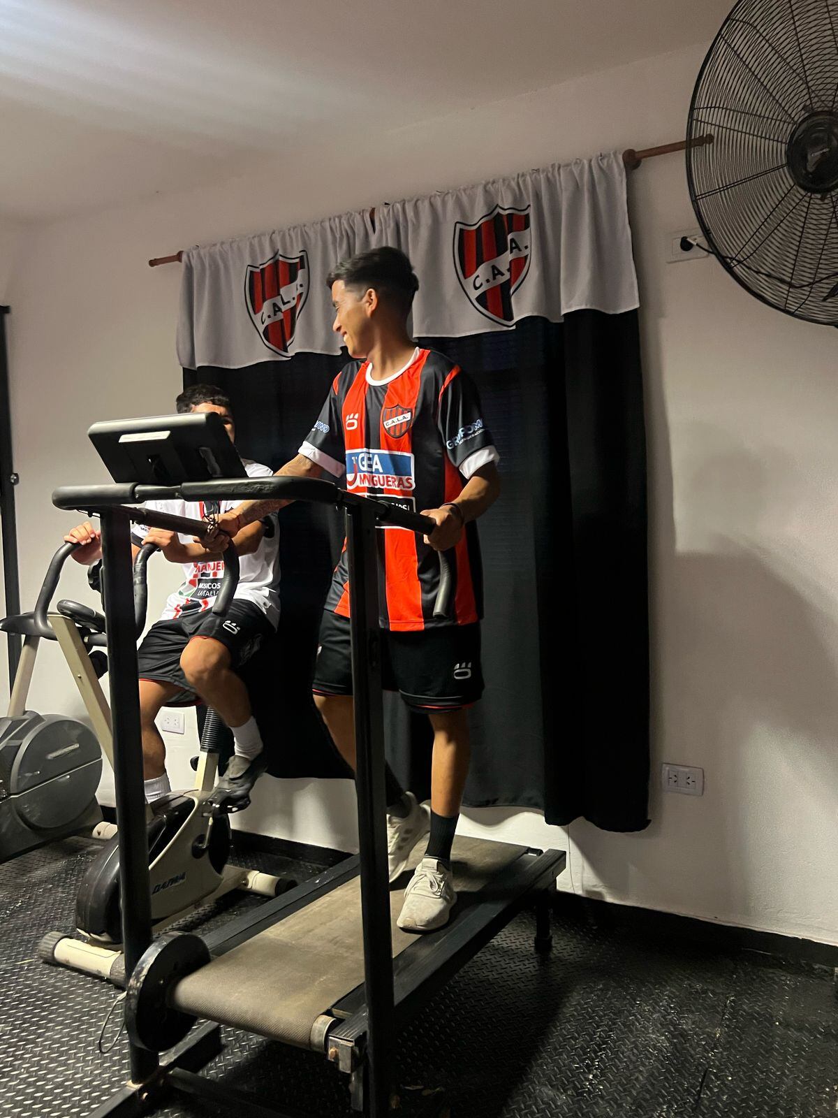 El nuevo gimnasio de Los Andes, club de Liga Cordobesa. Todo a pulmón. (Gentileza).
