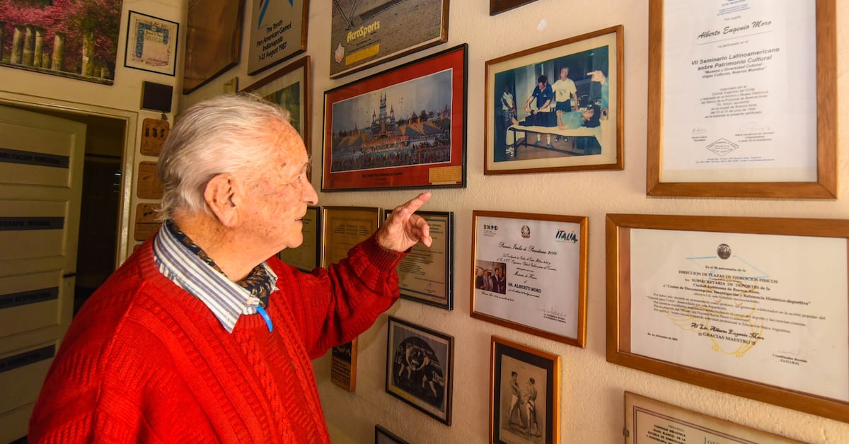 Alberto Moro, en el Museo del Deporte de La Falda, que fundó (Gentileza Carlos Romero)