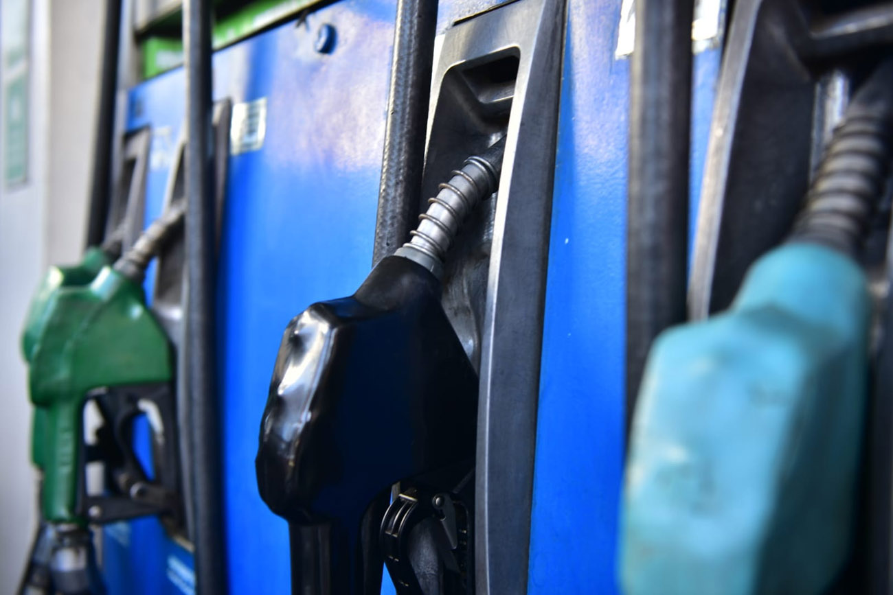 El gobierno acordó el congelamiento del precio de los combustibles hasta las elecciones. (José Gabriel Hernández / La Voz)