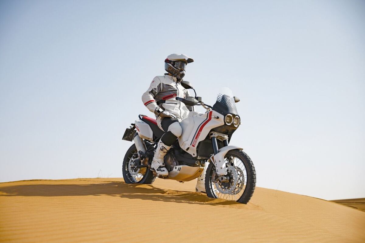Ducati DesertX es la moto más off-road de la marca-