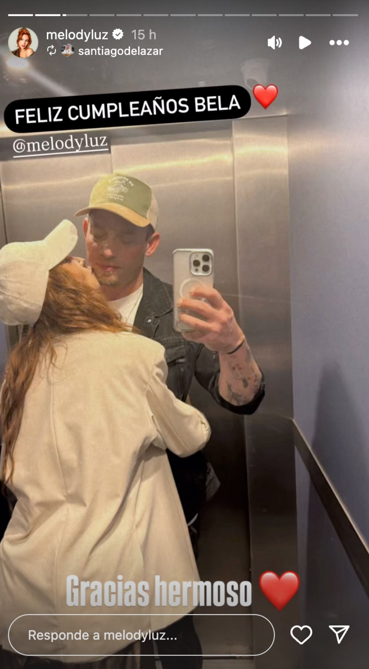 Melody Luz y Santiago del Azar, enamorados. (Foto: Instagram)