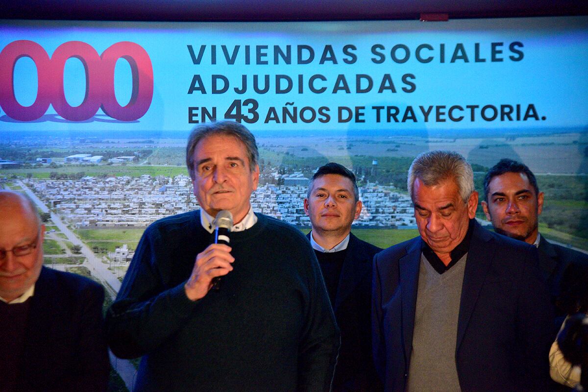 Adjudicación de la vivienda 20 mil de Cooperativa Horizonte. (Pedro Castillo / La Voz)