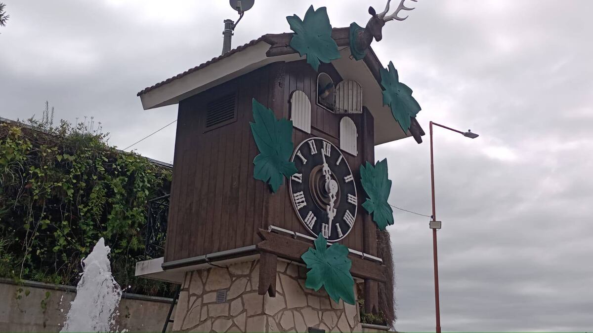 Cucú de Villa Carlos Paz. Por qué se paró a las 11.30. (Grupo Alvaraz)
