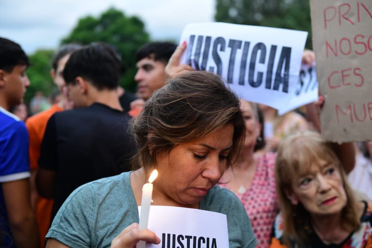 Vecinos de Yofre Norte reclaman por más seguridad luego del asesinato de Sebastián Villarreal tras el robo de su motocicleta. (Javier Ferreyra / La Voz)