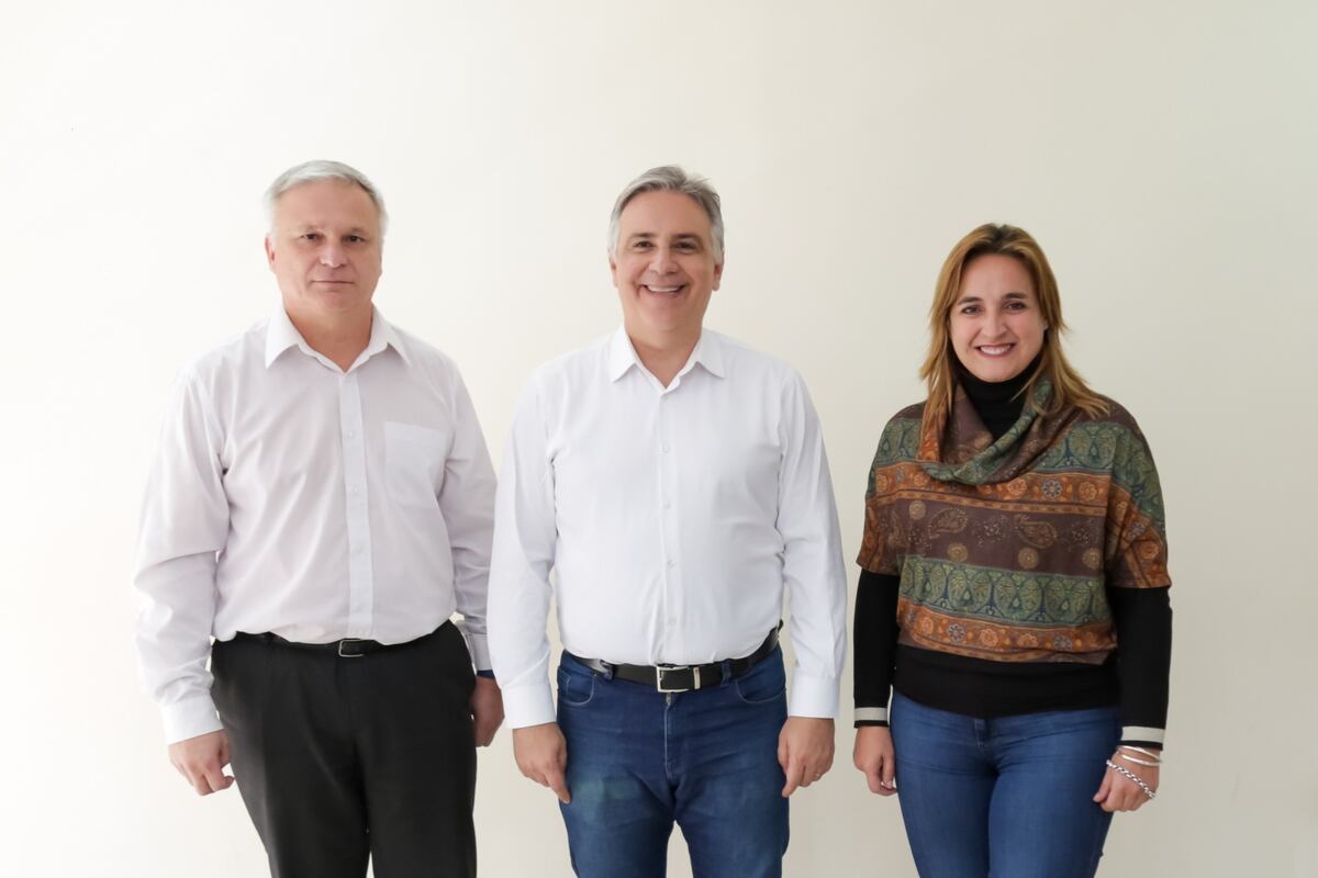 Incorporación. El exintendente de Jesús María, Gabriel Frizza (PRO), fue anunciado el jueves pasado por Martín Llaruyora, junto a Myrian Prunotto, como la última incorporación al oficialismo. (Prensa Hacemos Unidos por Córdoba),