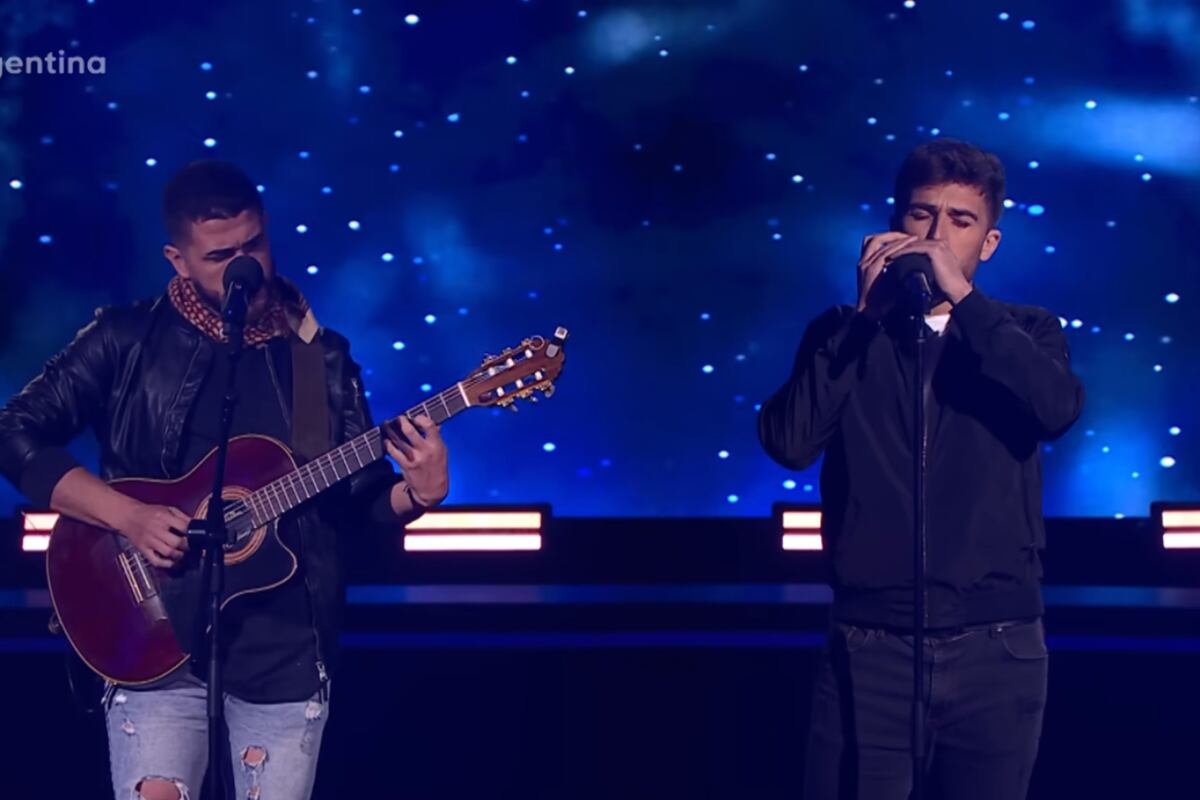 El dúo cordobés en "La Voz Argentina". (Captura)