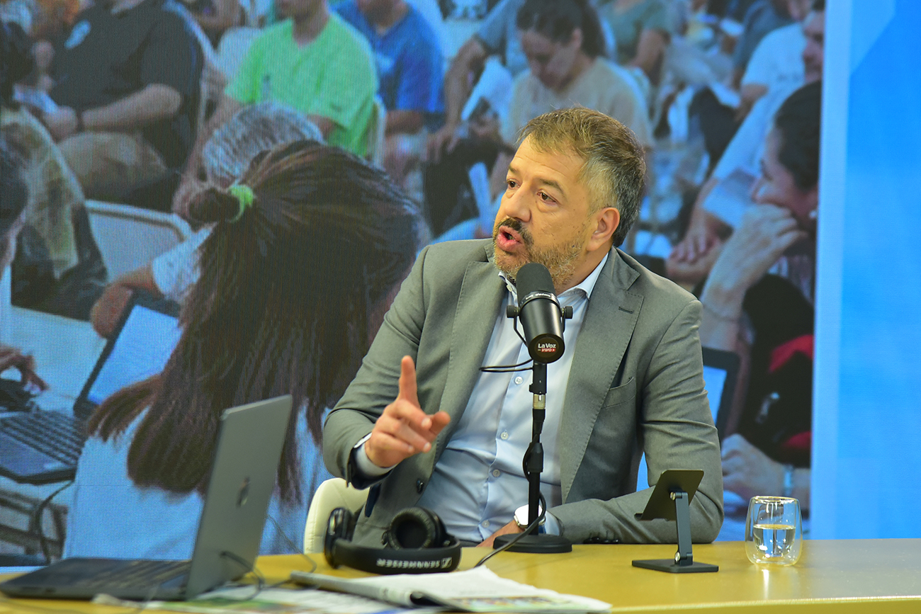 Conrado Storani, secretario de Extensión de la UNC, en La Voz en Vivo. (Pedro Castillo / La Voz)