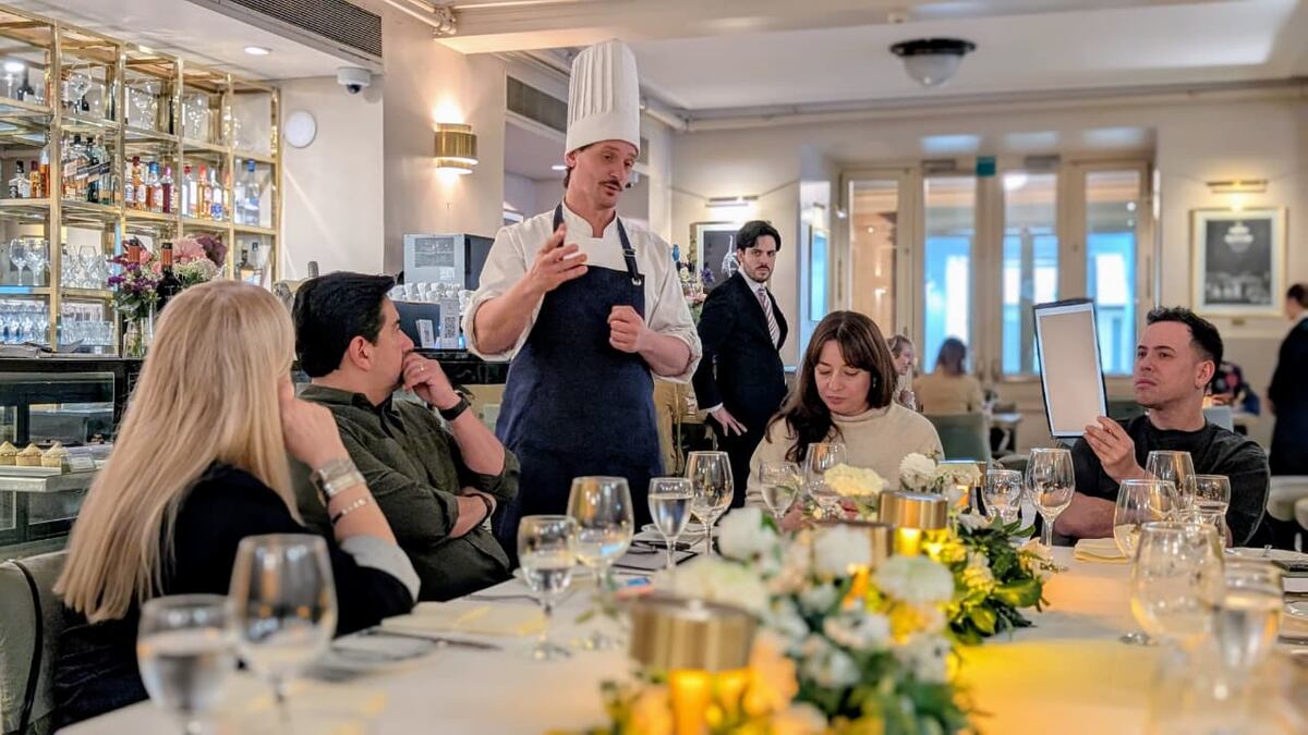 El restaurant del Paseo de los Carruajes del Teatro Colón ofrece una gastronomía exquisita. (Gentileza)