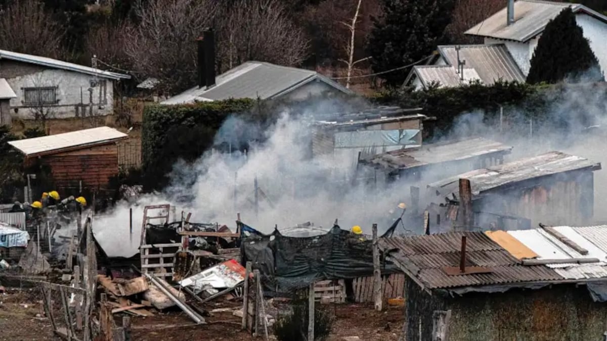 Tragedia en Bariloche: un joven con movilidad reducida falleció en un terrible incendio. (Gentileza)