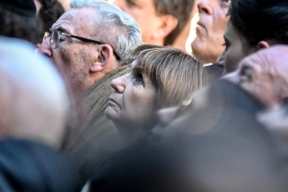 Con la presencia del presidente Javier Milei y su gabinete, la comunidad judía recuerda a las víctimas del atentado a la AMIA. (La Voz)