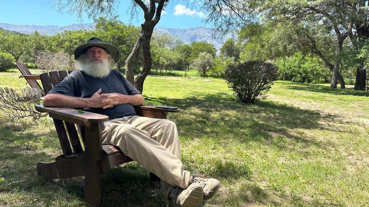 Daniel Casañas, el gaucho de Traslasierra que camina para ayudar a la gente. (La Voz)