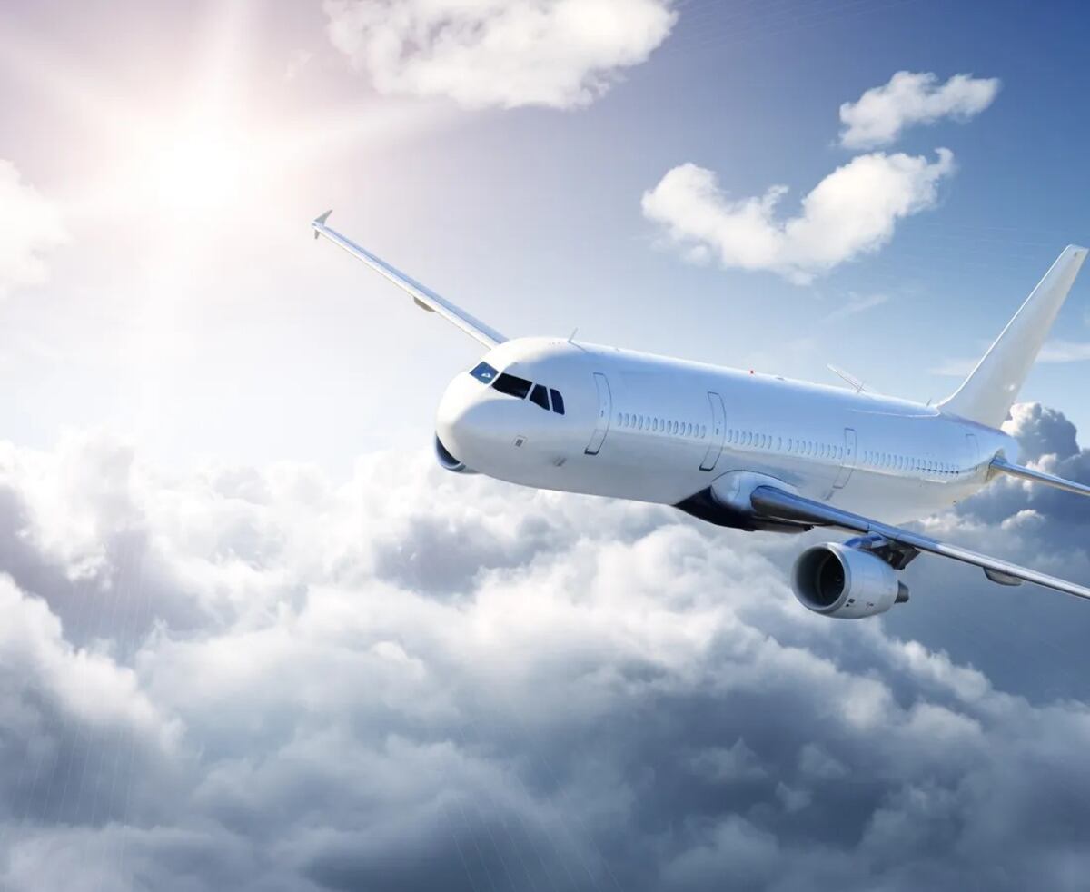 Una aerolínea low cost amplía su red aérea: nuevas rutas desde Argentina hacia Brasil, Colombia y Ecuador