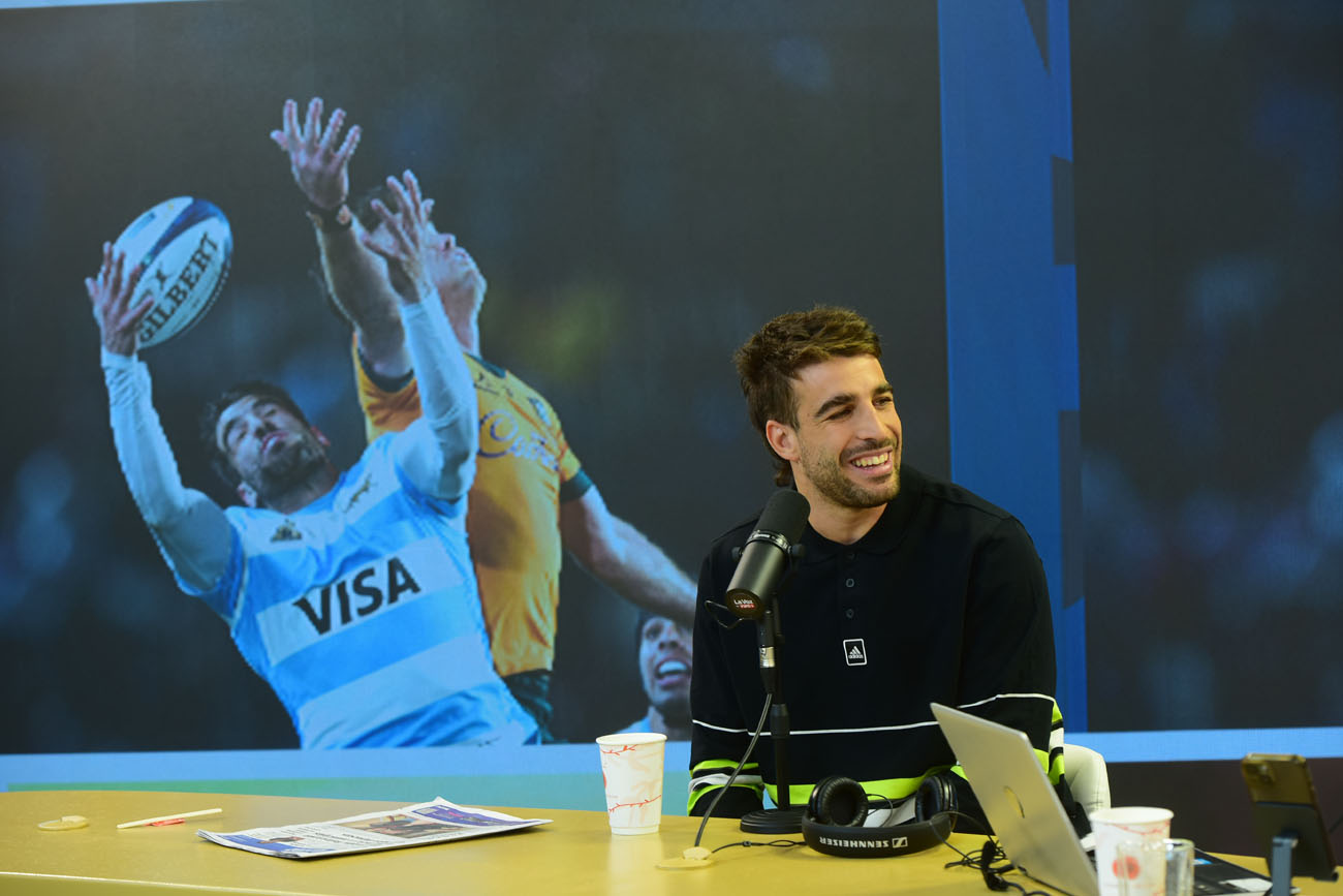 Juan Cruz Mallía, jugador de Los Pumas, en la mañana de La Voz en Vivo. (Nicolás Bravo / La Voz)