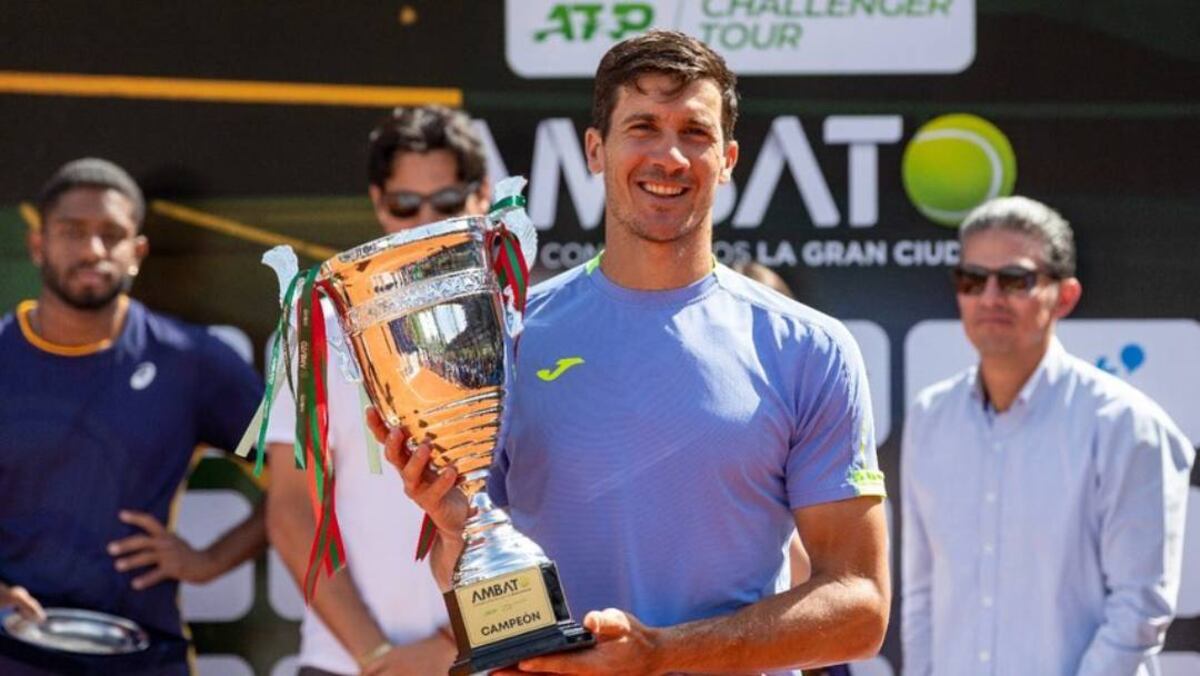 El tenista Facundo Bagnis ganó el Challenger de Ambato 2022 en Ecuador.