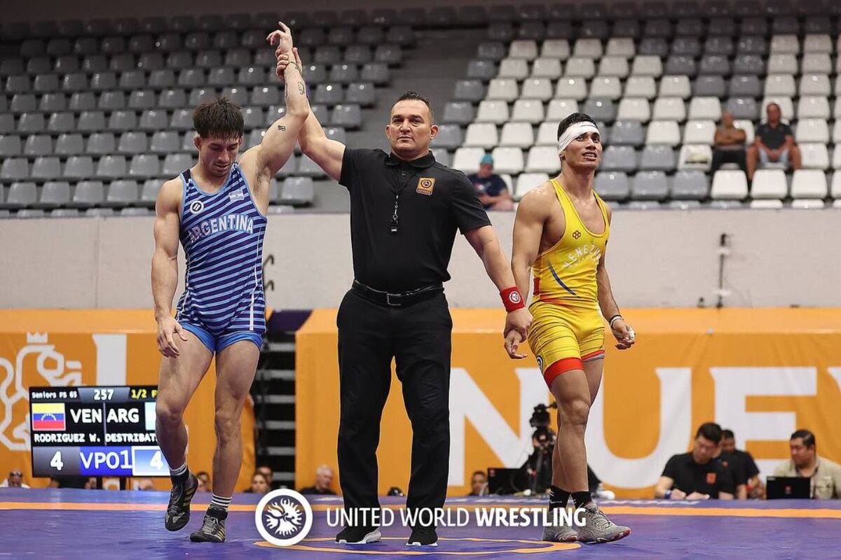 El cordobés Agustín Destribats logró el oro en Monterrey, México, y se convirtió en el primer argentino en la historia en consagrarse campeón panamericano senior. (Osvaldo Aguilar / United World Wrestling para Enard)