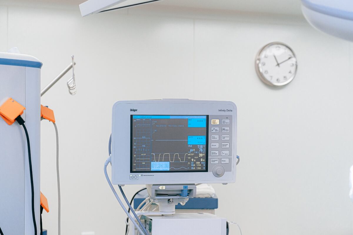 Monitor de signos vitales (Foto: Pexels)