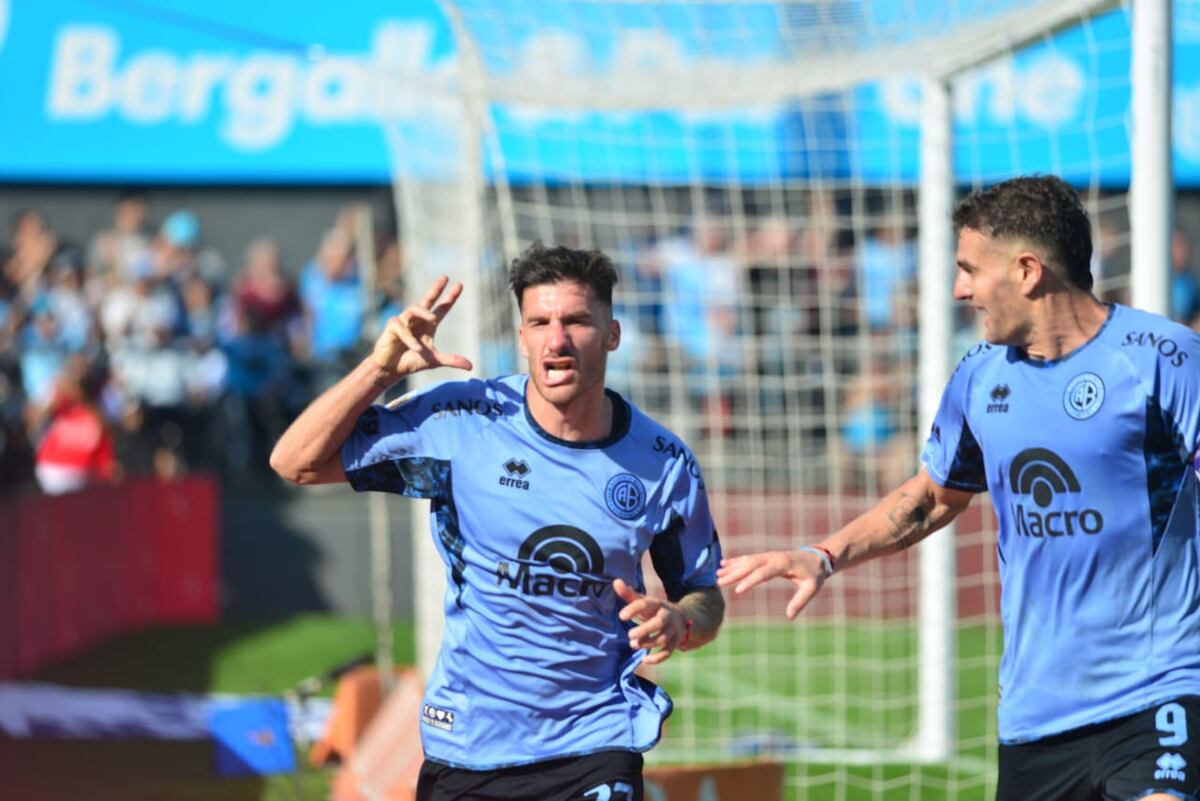 Guillermo Pereira, otro separado, aquí el día que le marcó de zurda a Vélez en el Gigante.