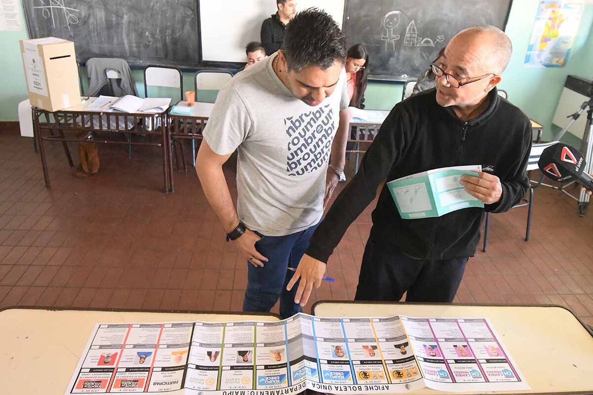 En las próximas elecciones nacionales se utilizará una boleta única. (La Voz/Archivo)
