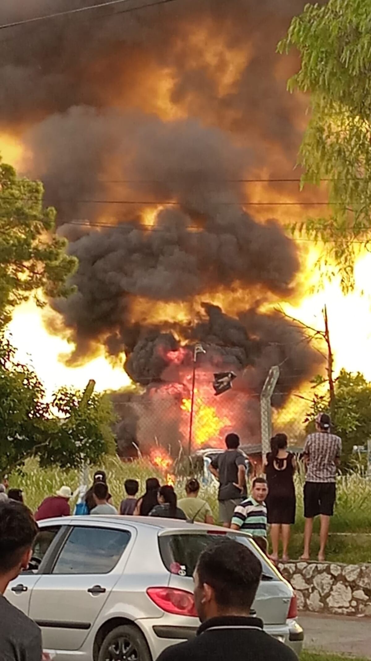 Se incendió un vagón de un tren en La Calera.