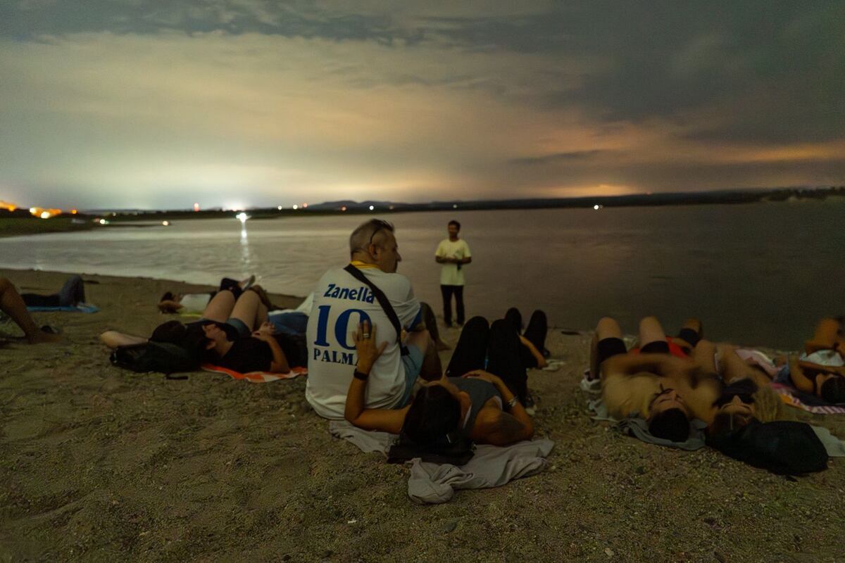 Atardecer en el lago Piedras Moras, en Almafuerte. (Municipio)