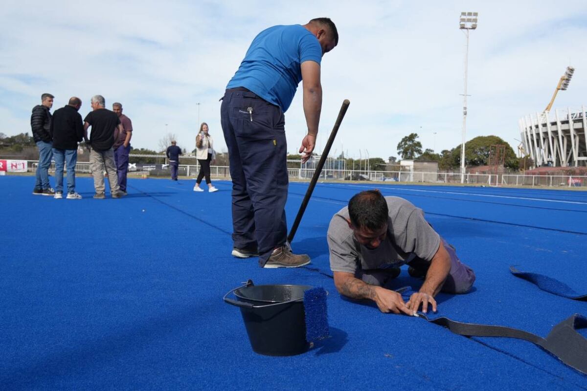 Renovación total de la cancha Soledad García, en el Polo Deportivo Kempes. (Prensa Agencia Córdoba Deportes)