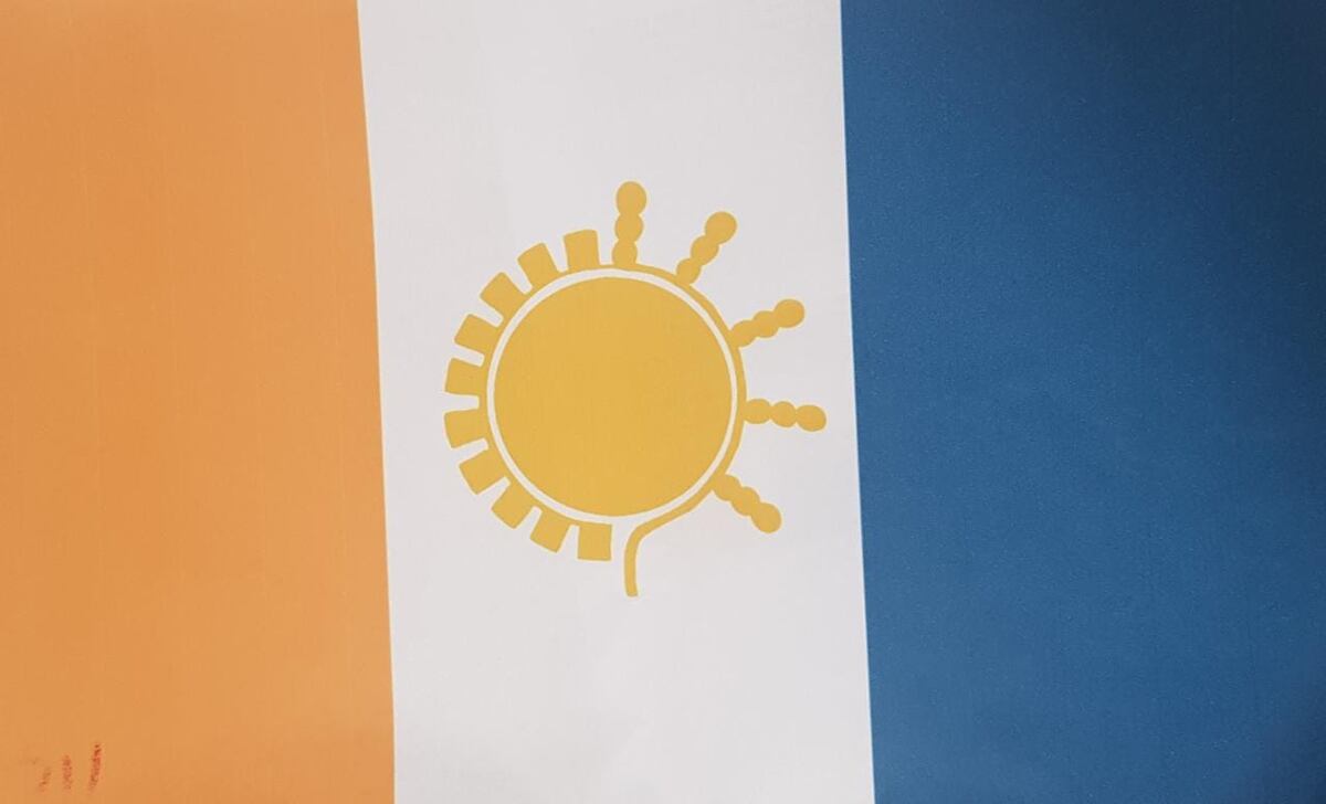 Bandera, segundo puesto.