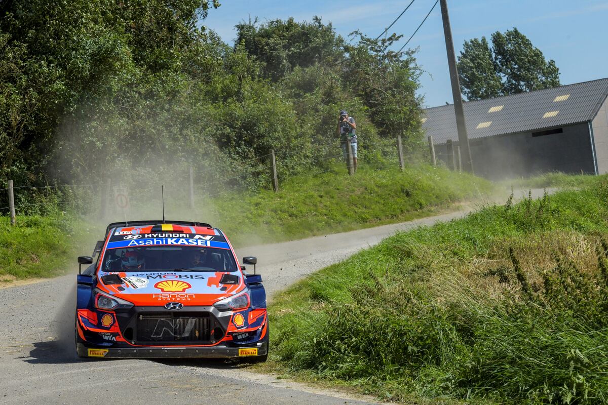 Como local, Neuville dominó de punta a punta en la última fecha en Bélgica.