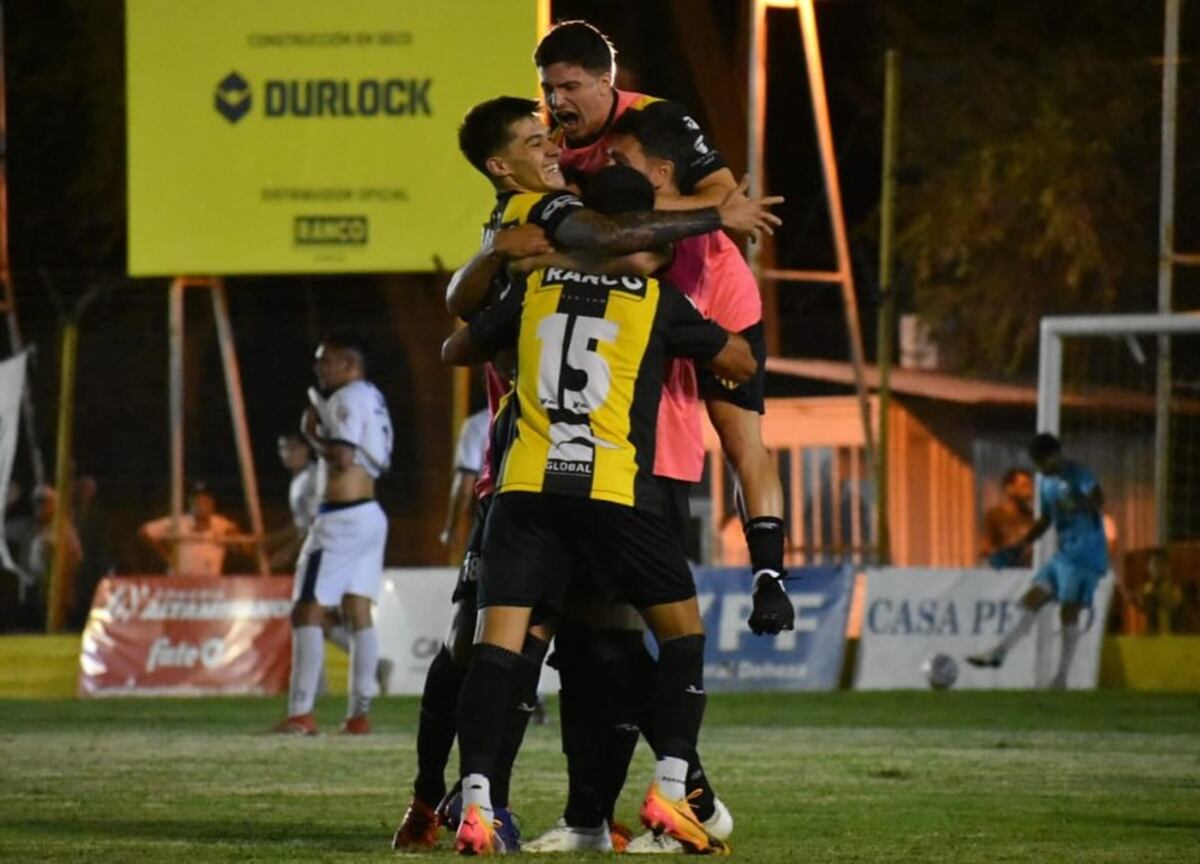 Facundo Mucignat, jugador de Acción Juvenil de General Deheza con pasado en Belgrano. (Instagram).